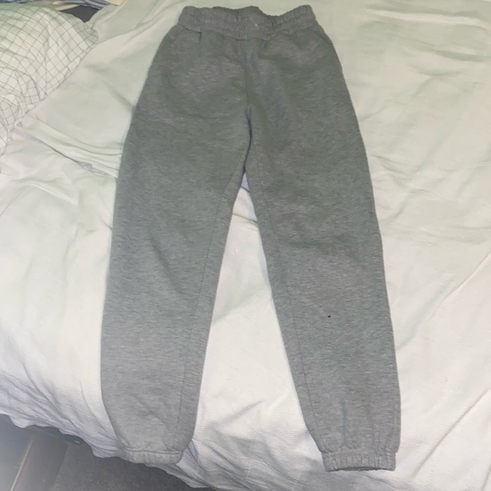 XS FOREVER 21 WOMENS LIGHT GRAY NO DRAWSTRING SWEATPANTS